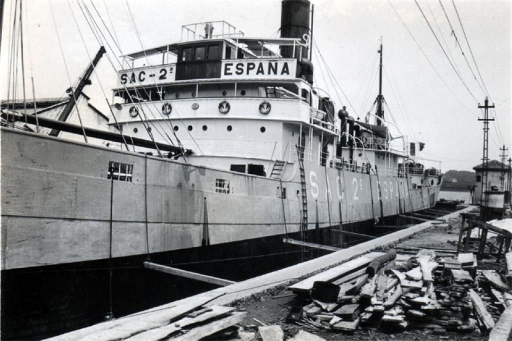 1942